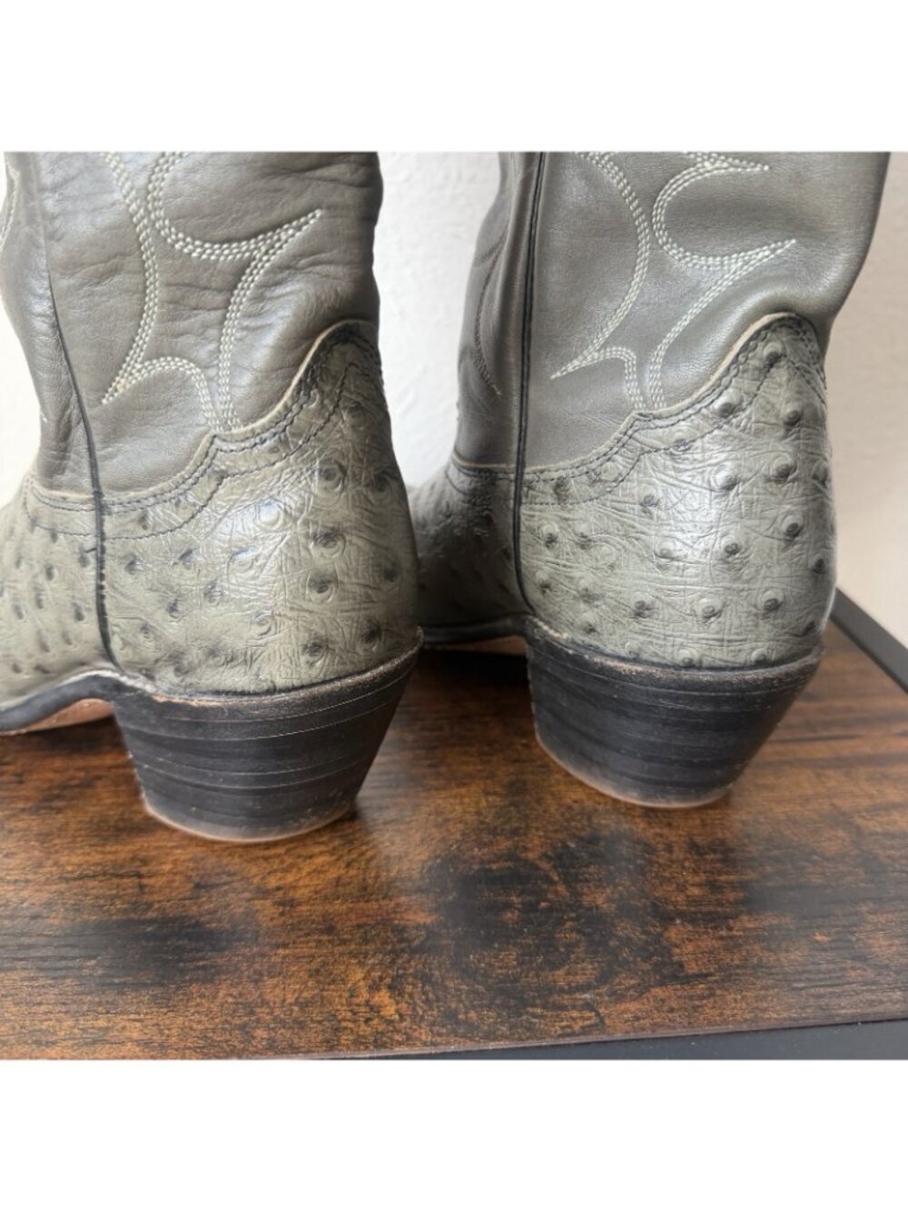 Vintage Frye Ostrich Quill Leather Women’s Western Cowboy Boots 6 B - Picture 10 of 15